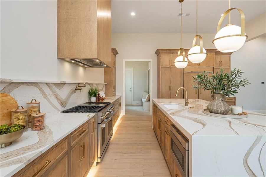 Furnished interior view inside a new home in , Alpharetta (Image 51).