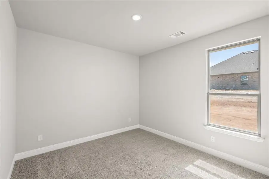 Spacious, unfurnished interior of a new home in The Ranches at Valley View, Springtown (Image 24). Spacious, unfurnished interior of a new home in The Ranches at Valley View, Springtown (Image 24).
