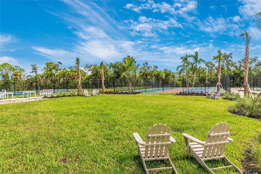 Community amenities in Wellen Park Golf & Country Club, Venice (Image 51).