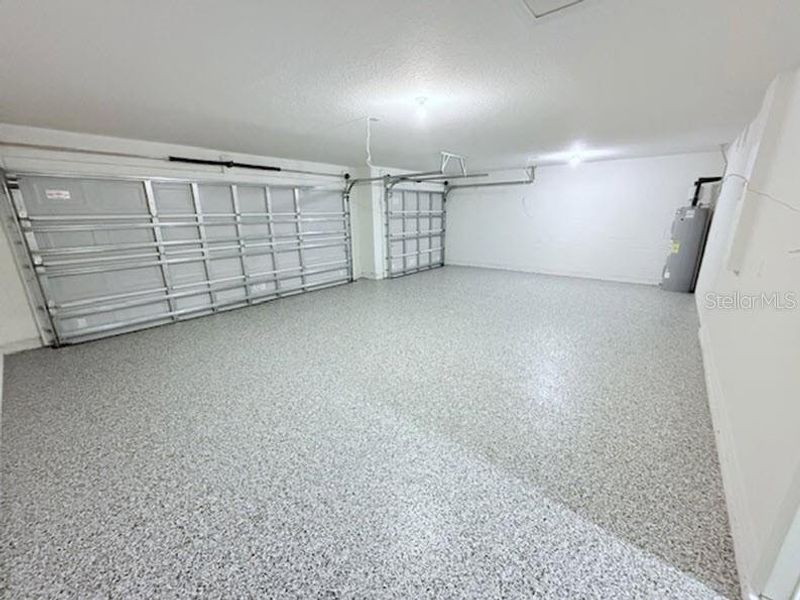 Spacious, unfurnished interior of a new home in , Palm Coast (Image 8).