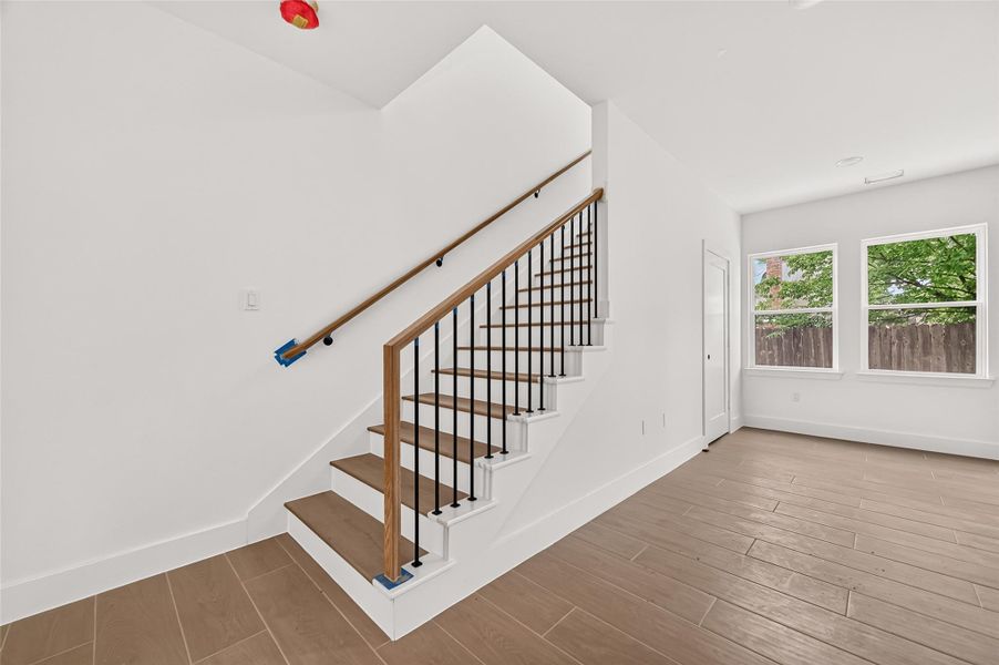 Spacious, unfurnished interior of a new home in , Spring (Image 19).