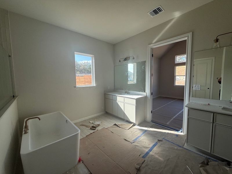 Primary bath