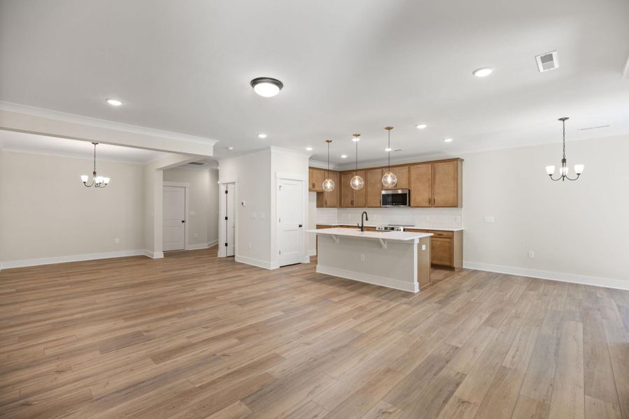 Spacious, unfurnished interior of a new home in Harbor Crossing, Greensboro (Image 20).