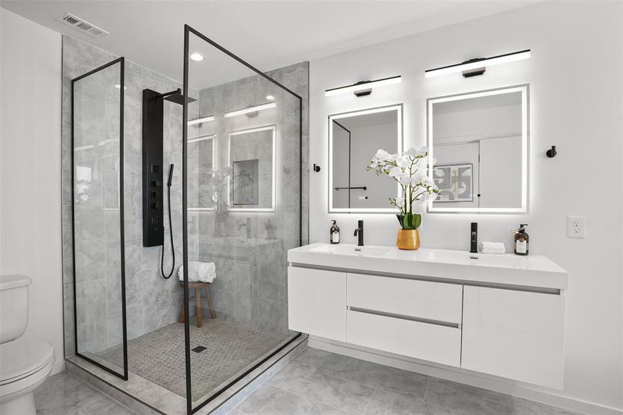 Furnished interior view inside a new home in , Dallas (Image 7).