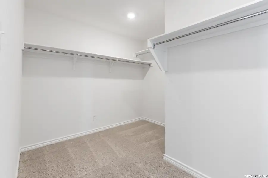 Spacious, unfurnished interior of a new home in Knox Ridge, Converse (Image 28).