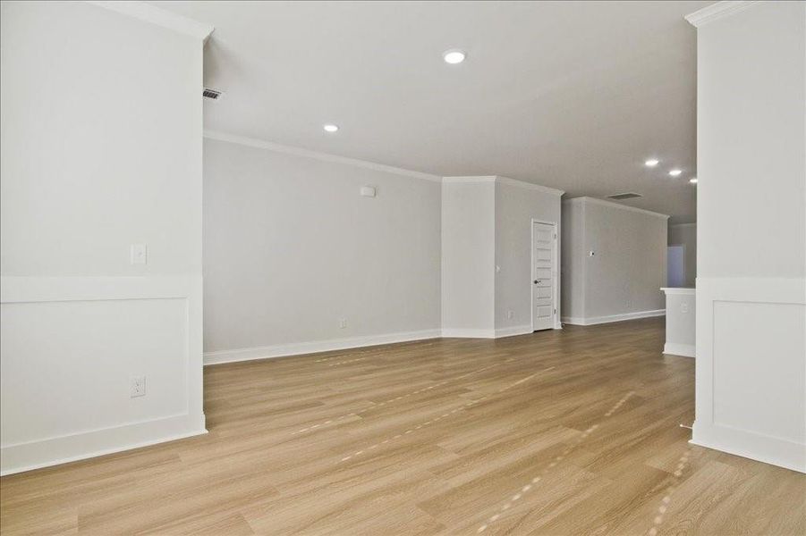 Spacious, unfurnished interior of a new home in Cooper's Walk, Loganville (Image 28).