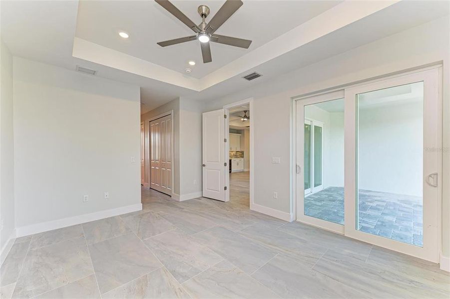 Spacious, unfurnished interior of a new home in , Venice (Image 22). Spacious, unfurnished interior of a new home in , Venice (Image 22).