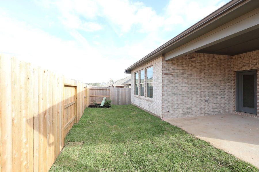 Exterior details and patio area of a home in Escondido 45’ Homesites, Magnolia (Image 3).
