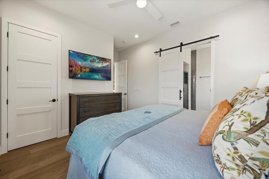 Furnished interior view inside a new home in , Winter Park (Image 26).