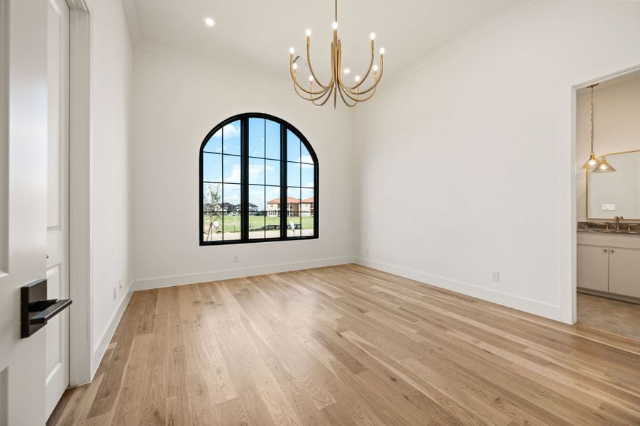 Spacious, unfurnished interior of a new home in The Resort on Eagle Mt. Lake, Fort Worth (Image 46). Spacious, unfurnished interior of a new home in The Resort on Eagle Mt. Lake, Fort Worth (Image 46).