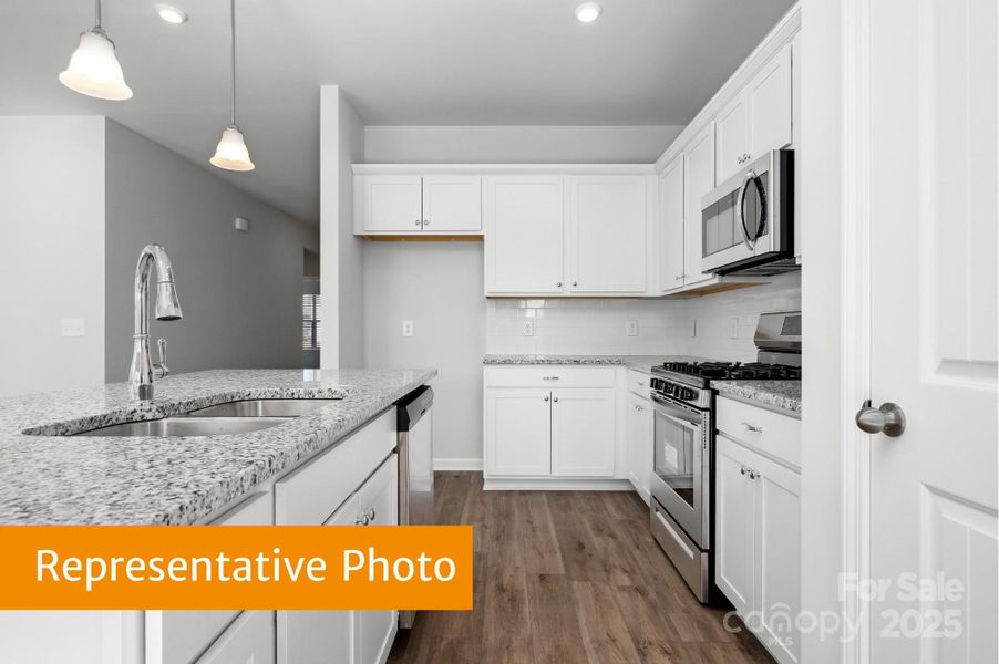 Image 10 of a home in Pine Bluff.