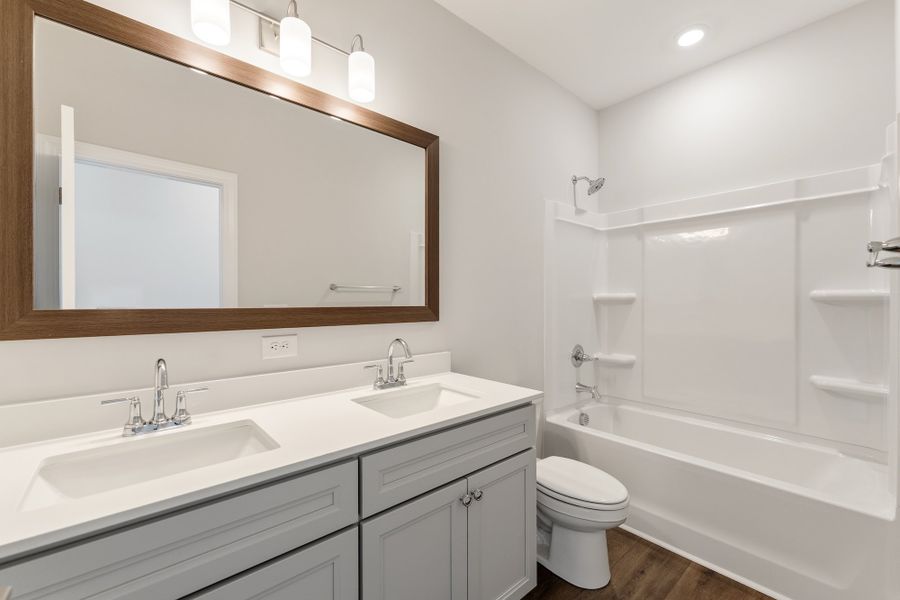 Furnished interior view inside a new home in Lakeside Saluda, Greenville (Image 14).