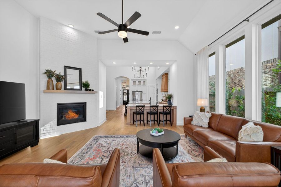 Furnished interior view inside a new home in Cross Creek West, Fulshear (Image 15).