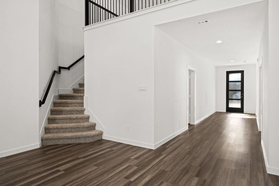 Spacious, unfurnished interior of a new home in Harvest Green, Richmond (Image 43). Spacious, unfurnished interior of a new home in Harvest Green, Richmond (Image 43).