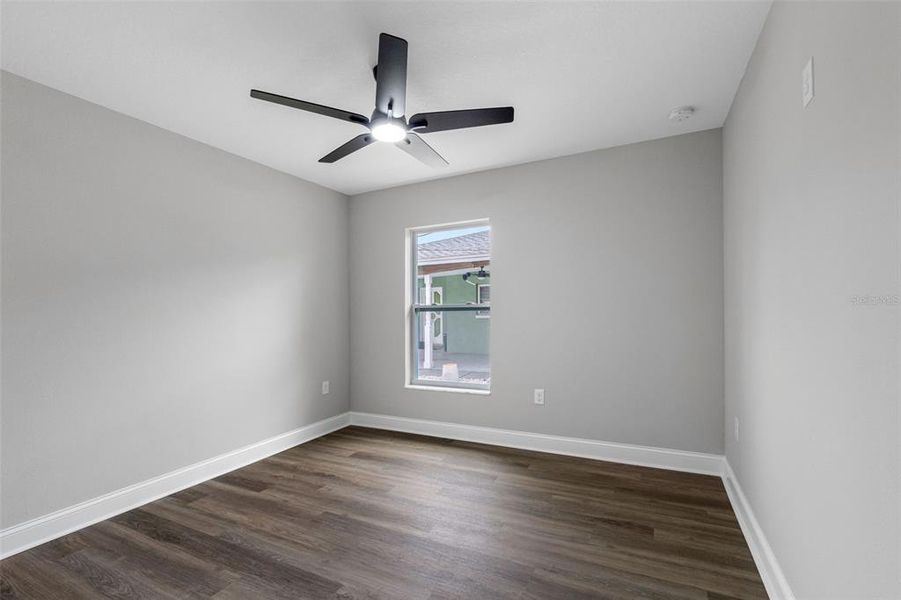 Spacious, unfurnished interior of a new home in , Tampa (Image 31).