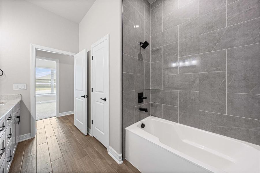 Furnished interior view inside a new home in , Troy (Image 14).