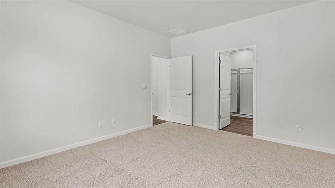 Spacious, unfurnished interior of a new home in , Atlanta (Image 15). Spacious, unfurnished interior of a new home in , Atlanta (Image 15).
