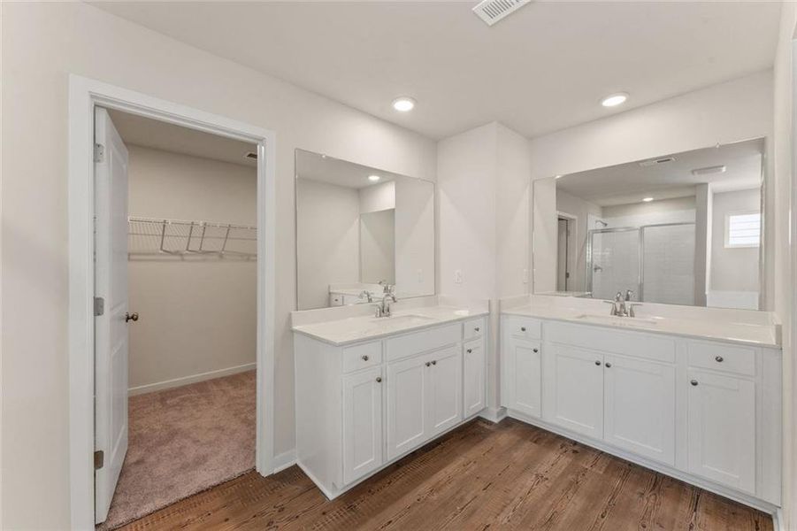 Furnished interior view inside a new home in The Estates at Gainesville Township, Gainesville (Image 14).