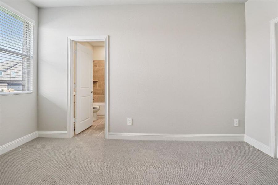 Photo is not of the actual home, but is an inspirational photo of builder’s model home and may depict options, furnishings, and/or decorator features that are not included.