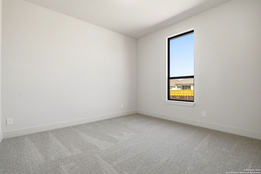 Spacious, unfurnished interior of a new home in Ventana - 60', Bulverde (Image 25).