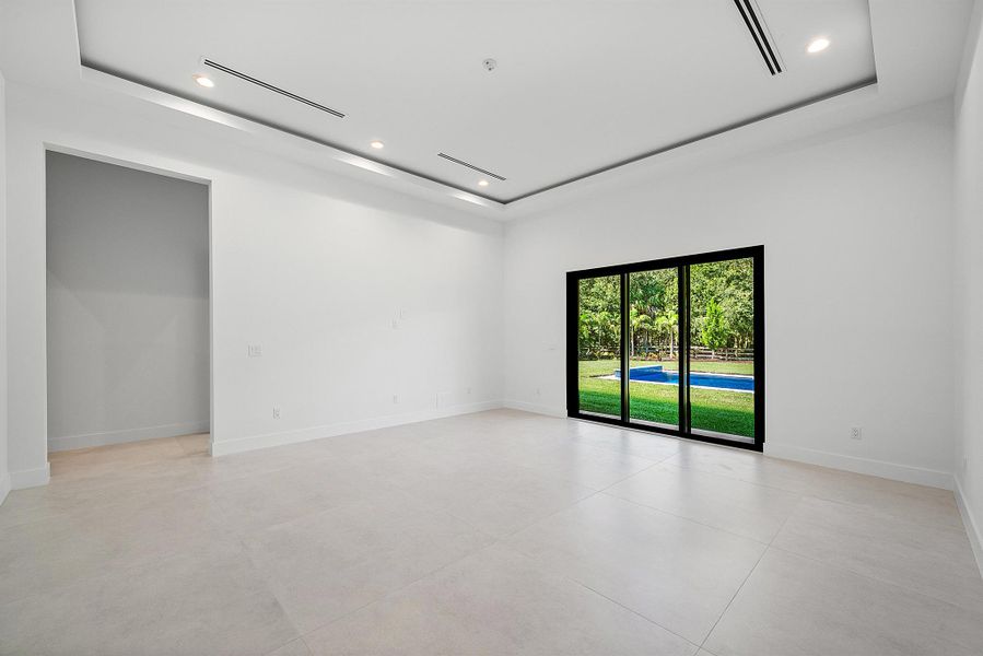 Spacious, unfurnished interior of a new home in , Wellington (Image 45).