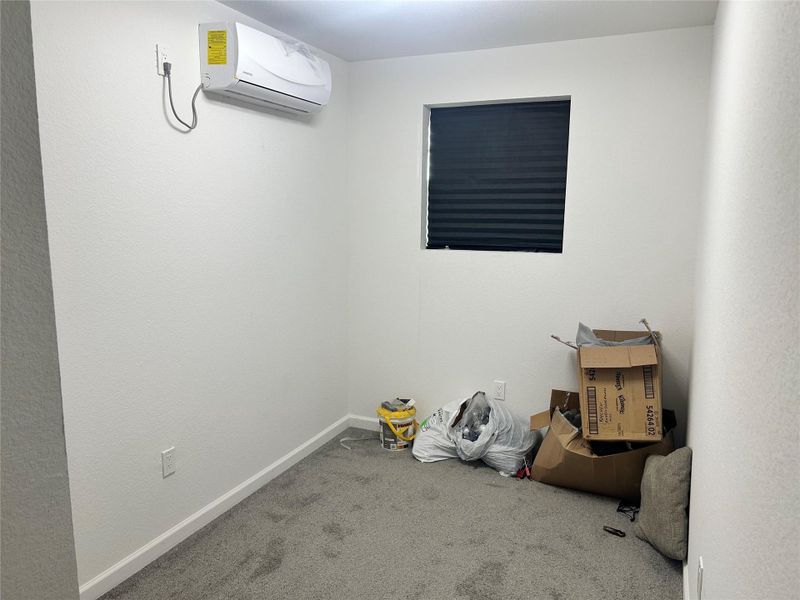 1st floor secondary bedroom