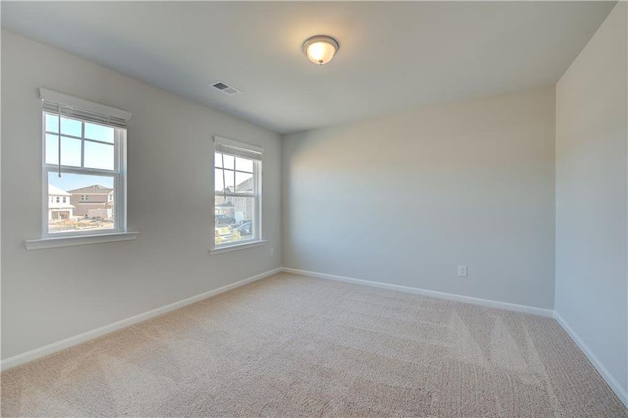 Spacious, unfurnished interior of a new home in Burchwood, Stockbridge (Image 23).
