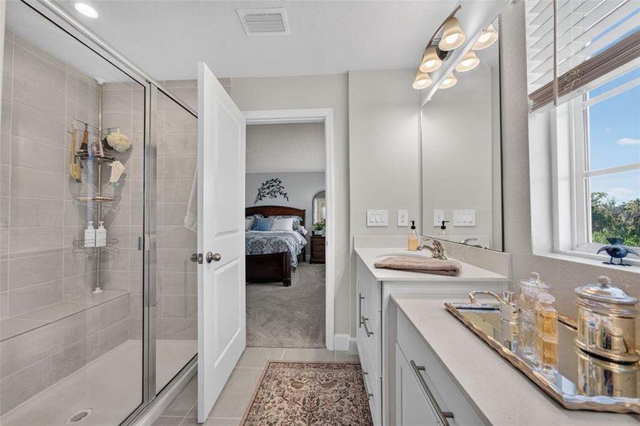 Furnished interior view inside a new home in , Lakewood Ranch (Image 36).