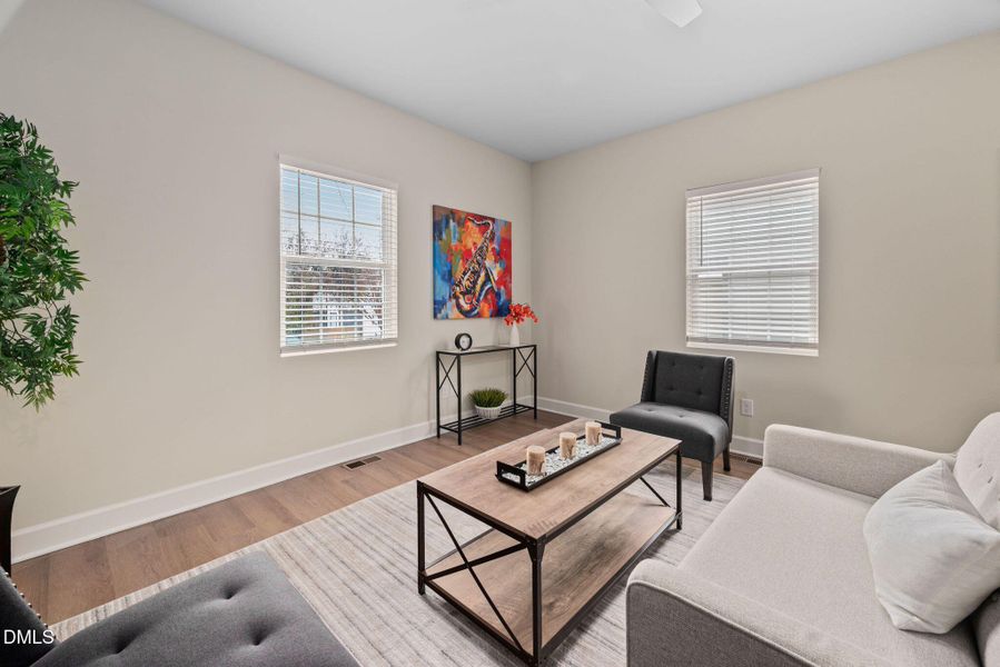 18-web-or-mls-1106-s-blount-st