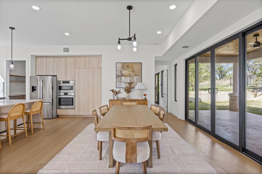 Furnished interior view inside a new home in , Horseshoe Bay (Image 11).