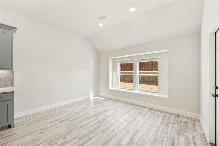 Spacious, unfurnished interior of a new home in Parks at Panchasarp Farms, Burleson (Image 24).