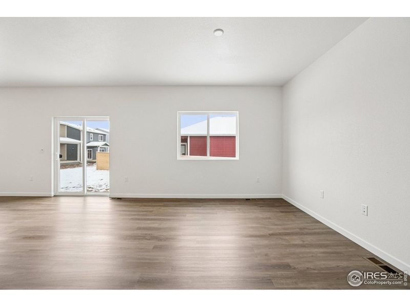 Spacious, unfurnished interior of a new home in Bloom, Fort Collins (Image 30).