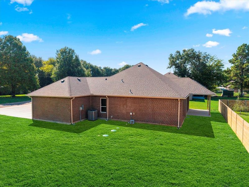 Image 33 of a home in . Image 33 of a home in .