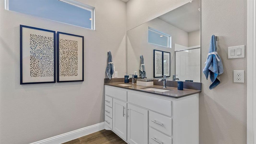 Furnished interior view inside a new home in Eagle Creek, Denton (Image 21).