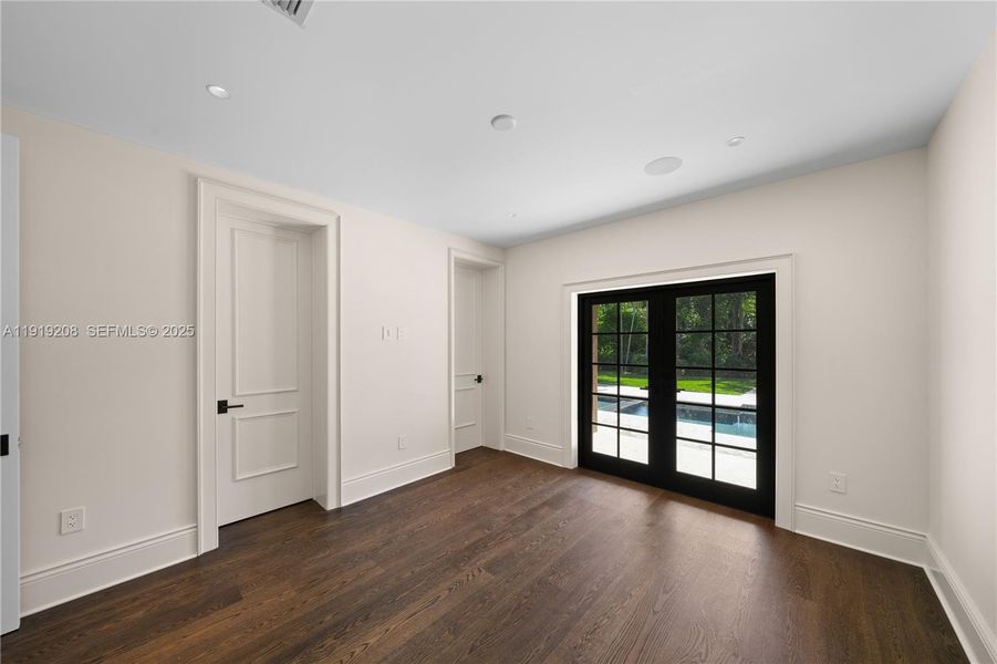 Spacious, unfurnished interior of a new home in , Coral Gables (Image 36). Spacious, unfurnished interior of a new home in , Coral Gables (Image 36).