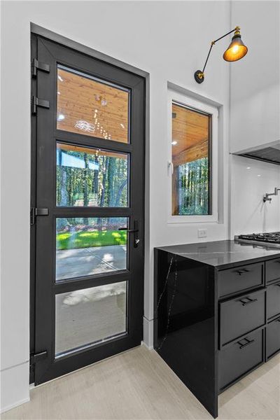 Image 83 of a home in .