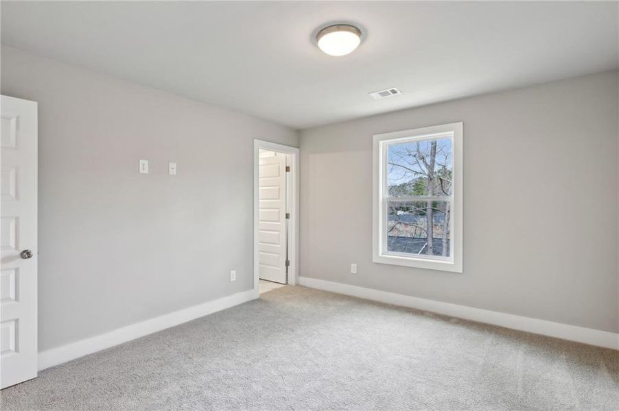 Spacious, unfurnished interior of a new home in , Atlanta (Image 22). Spacious, unfurnished interior of a new home in , Atlanta (Image 22).