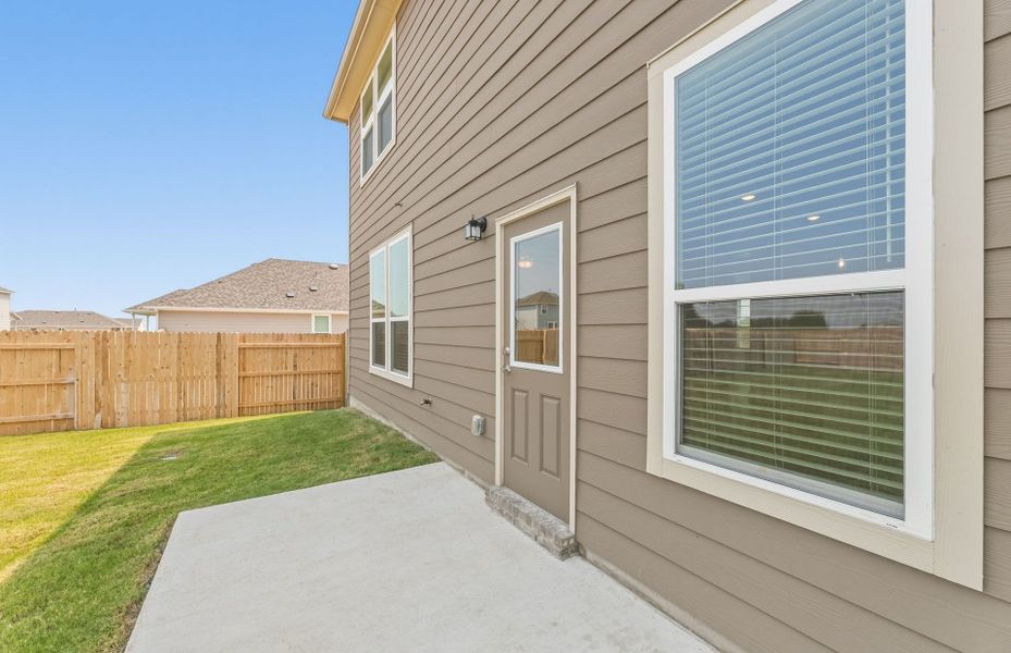 Exterior details and patio area of a home in Patterson Ranch, Georgetown (Image 23).