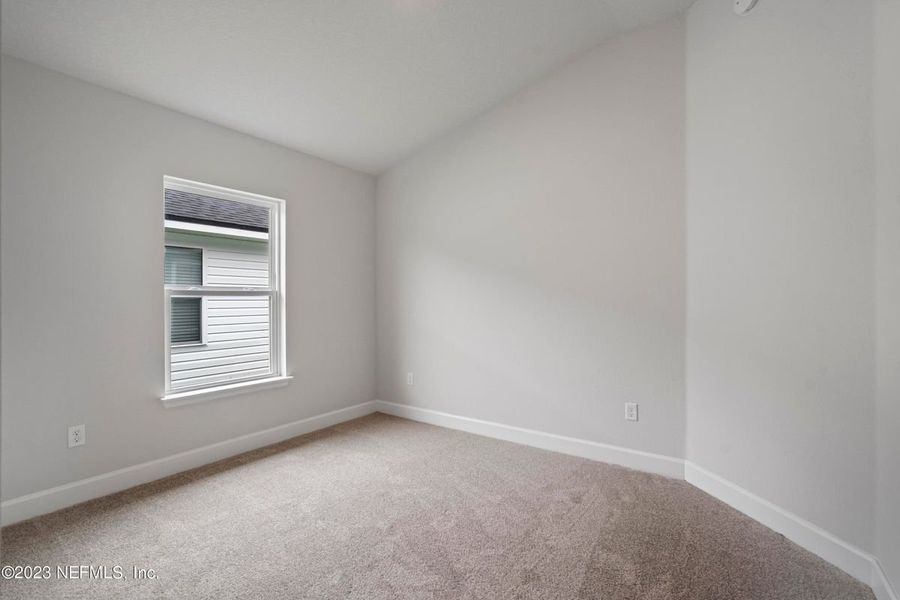 Representative unfurnished interior of a home built from the 1635- B by Adams Homes in Aviary at Rutland Ranch, Parrish (Image 16). Representative unfurnished interior of a home built from the 1635- B by Adams Homes in Aviary at Rutland Ranch, Parrish (Image 16).