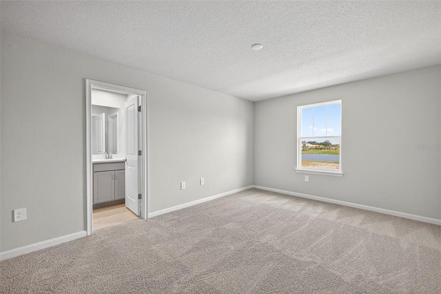 Spacious, unfurnished interior of a new home in Crosswind Ranch, Parrish (Image 20).