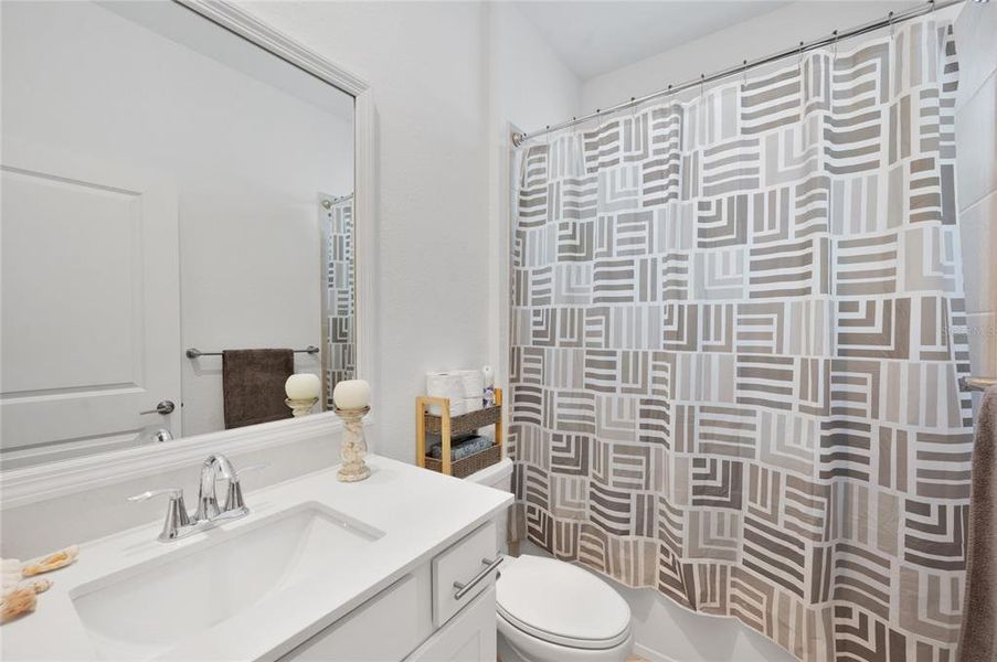 Furnished interior view inside a new home in , Englewood (Image 17).