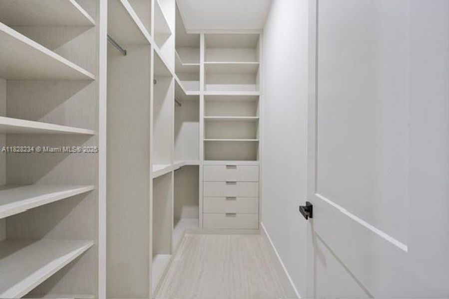 Image 20 of a home in . Image 20 of a home in .