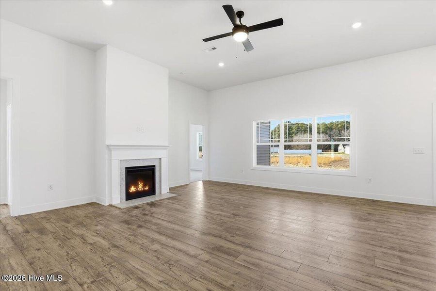 Spacious, unfurnished interior of a new home in Wood Creek Landing, Leland (Image 13). Spacious, unfurnished interior of a new home in Wood Creek Landing, Leland (Image 13).