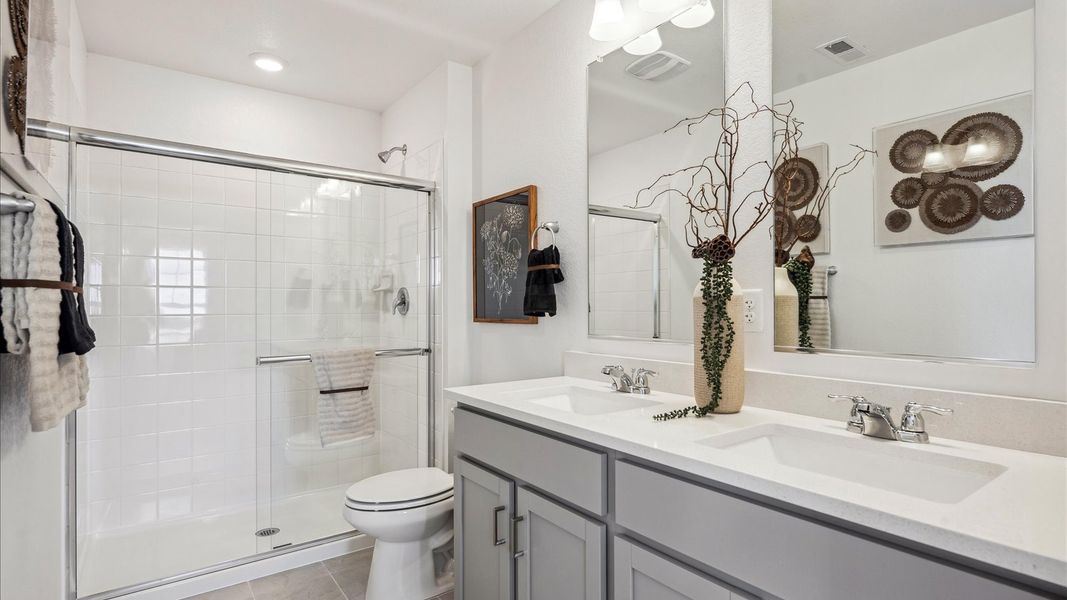 Furnished interior view inside a new home in Villas at Vantage, Berthoud (Image 11).