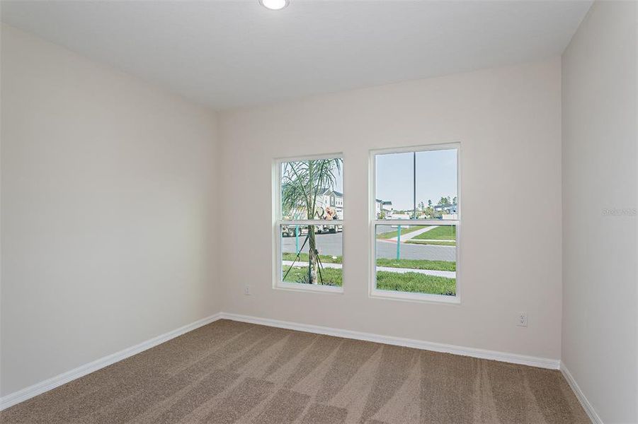 Spacious, unfurnished interior of a new home in Scenic Terrace, Haines City (Image 36).