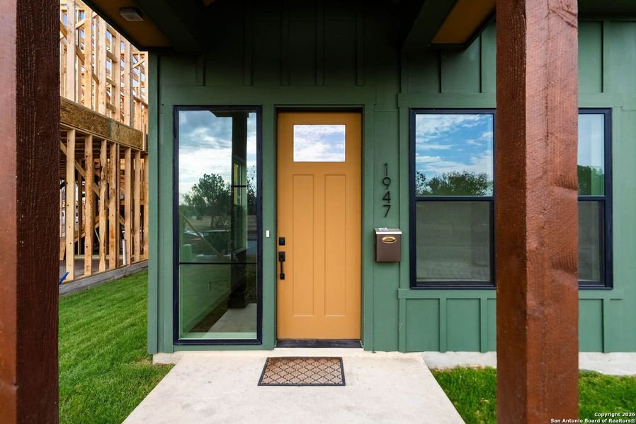 Exterior details and patio area of a home in , San Antonio (Image 28).