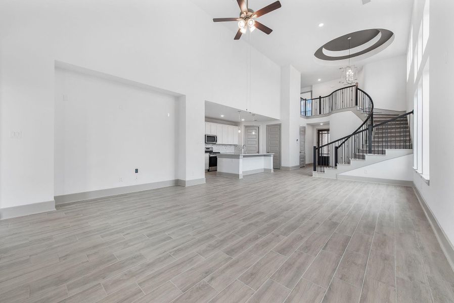 Spacious, unfurnished interior of a new home in ARTAVIA®, Conroe (Image 20).