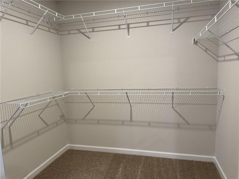 Spacious, unfurnished interior of a new home in Southern Hills, McDonough (Image 24).