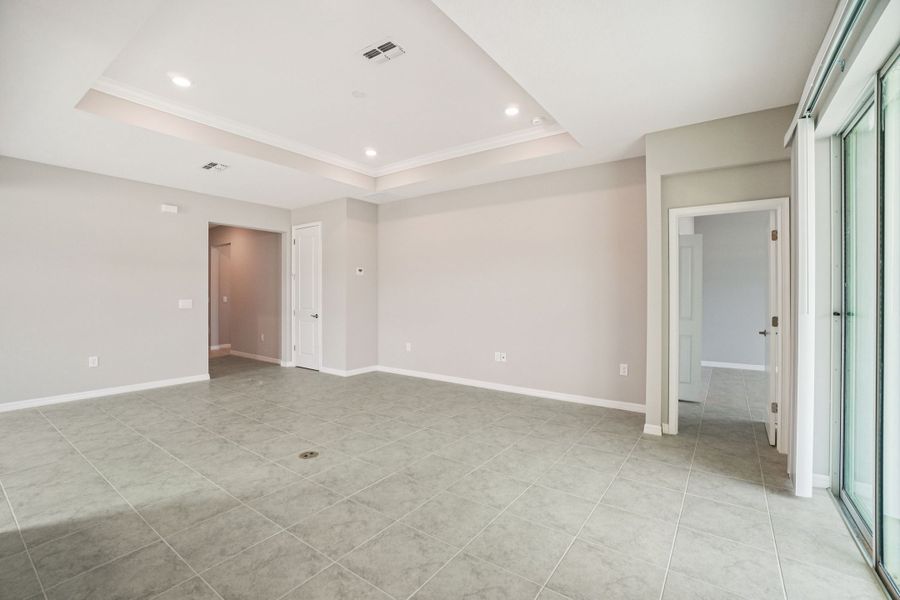 Representative unfurnished interior of a home built from the Juno by William Ryan Homes in Myers Estates, Seffner (Image 13).