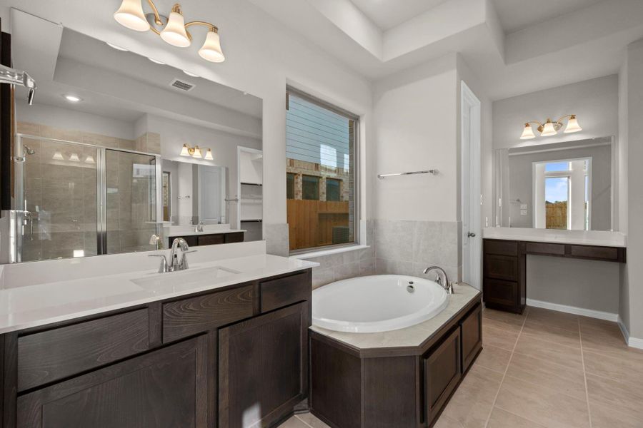 Furnished interior view inside a new home in The Meadows at Imperial Oaks 60', Conroe (Image 14).